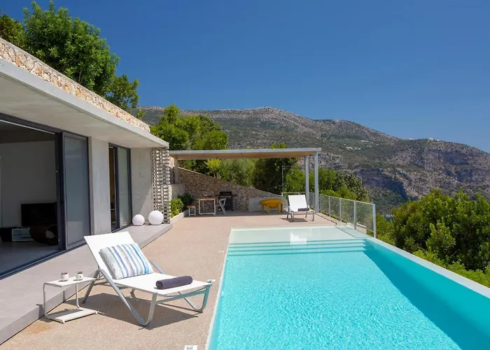 Sirina Of Blue Caves Complex With Amazing View Gurantees Calm And Mind Relaxation فيلة سيفوتا